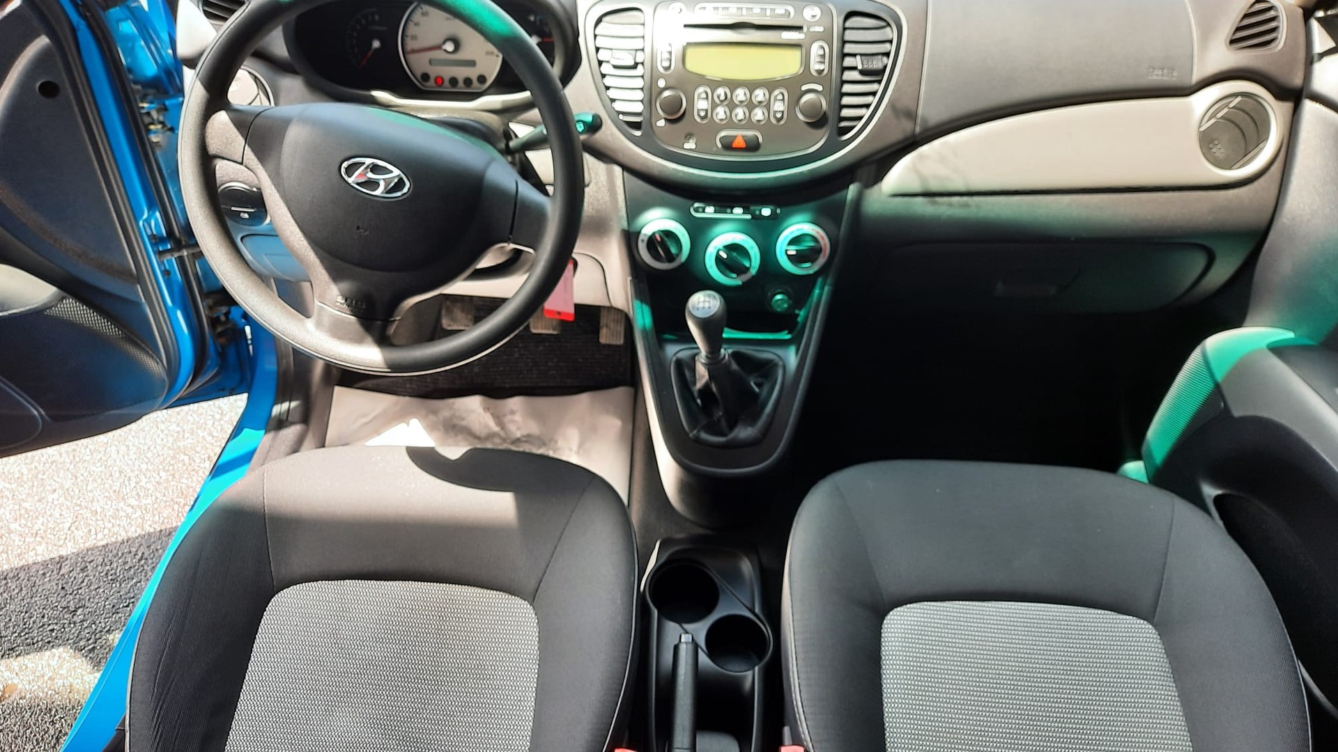 HYUNDAI i10 1.2 Style-image-7