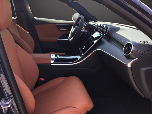 MERCEDES-BENZ C 300 T 4 Matic-image-8