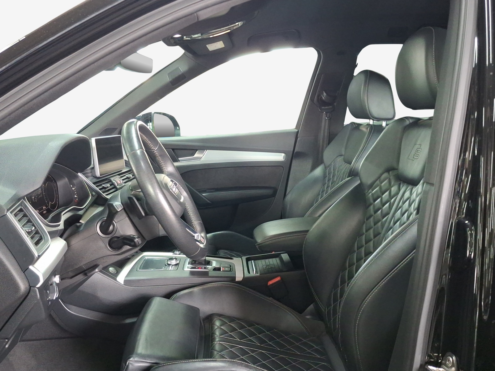 AUDI Q5 55 TFSI e sport quattro-image-7