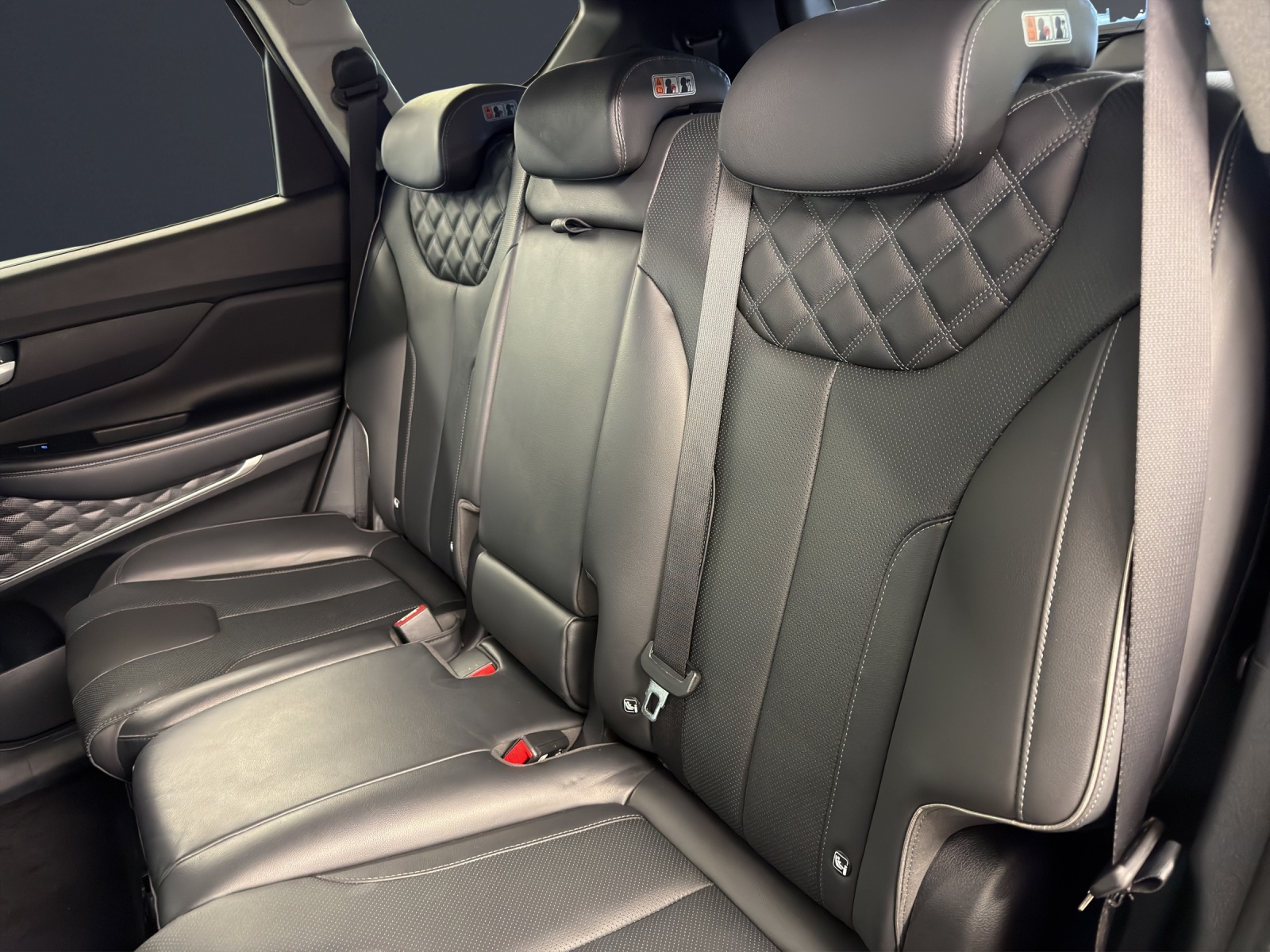 HYUNDAI Santa Fe 1.6 HEV Amp. 4WD-image-15