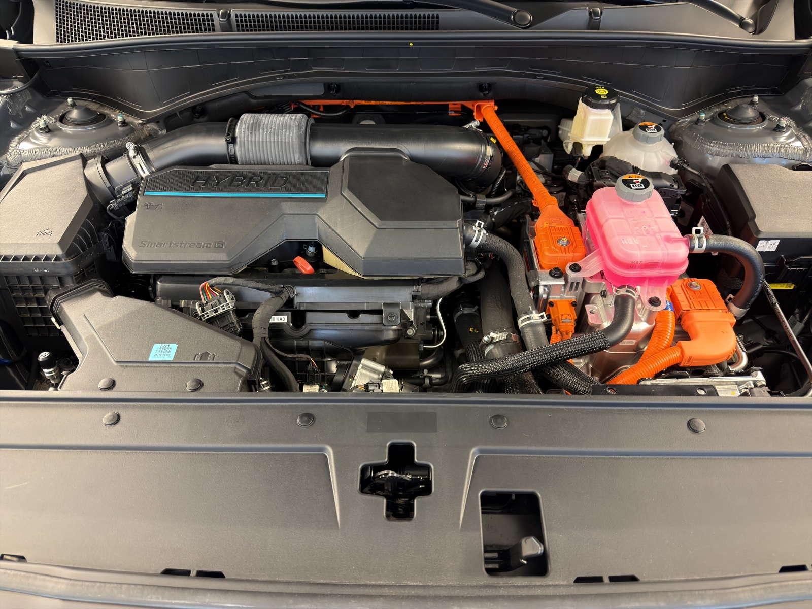 HYUNDAI Santa Fe 1.6 HEV Amp. 4WD-image-19