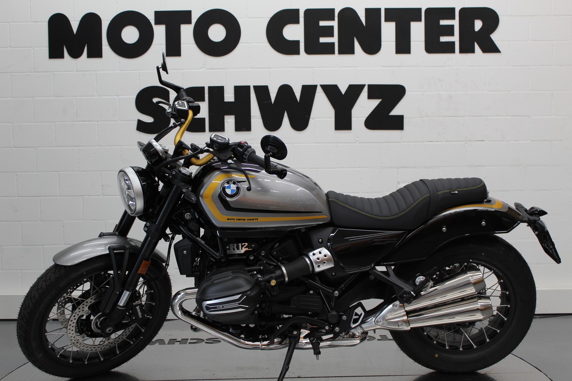 BMW R 12-showroom-element-3
