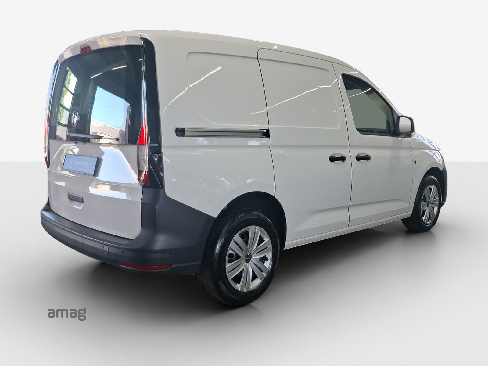 VW Caddy Cargo 2.0TDI 4Motion-image-4