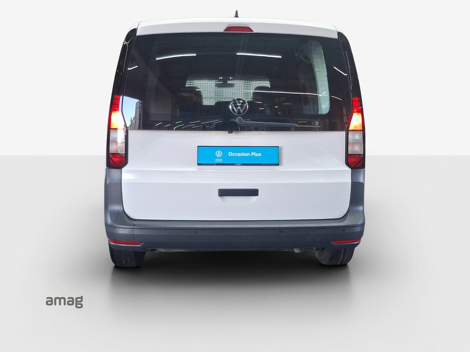 VW Caddy Cargo 2.0TDI 4Motion-image-3