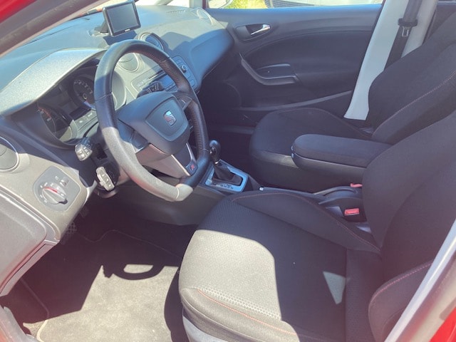 SEAT Ibiza 1.2 TSI FR Viva DSG-image-12