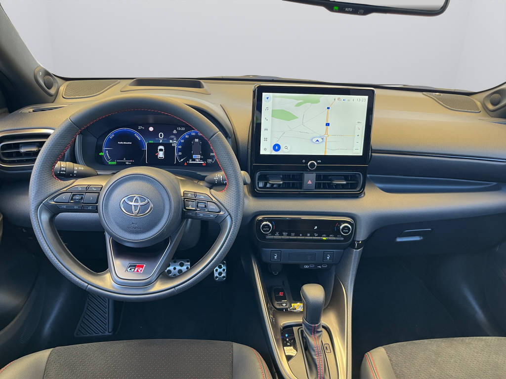 TOYOTA Yaris 1.5 VVT-i HSD GR Sport-image-12