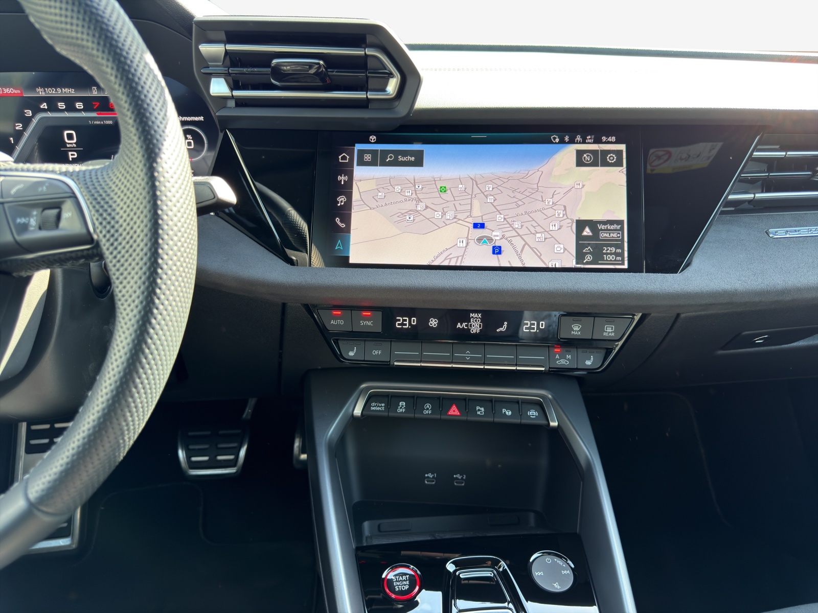 AUDI S3 Sportback TFSI quattro S-tronic-image-10