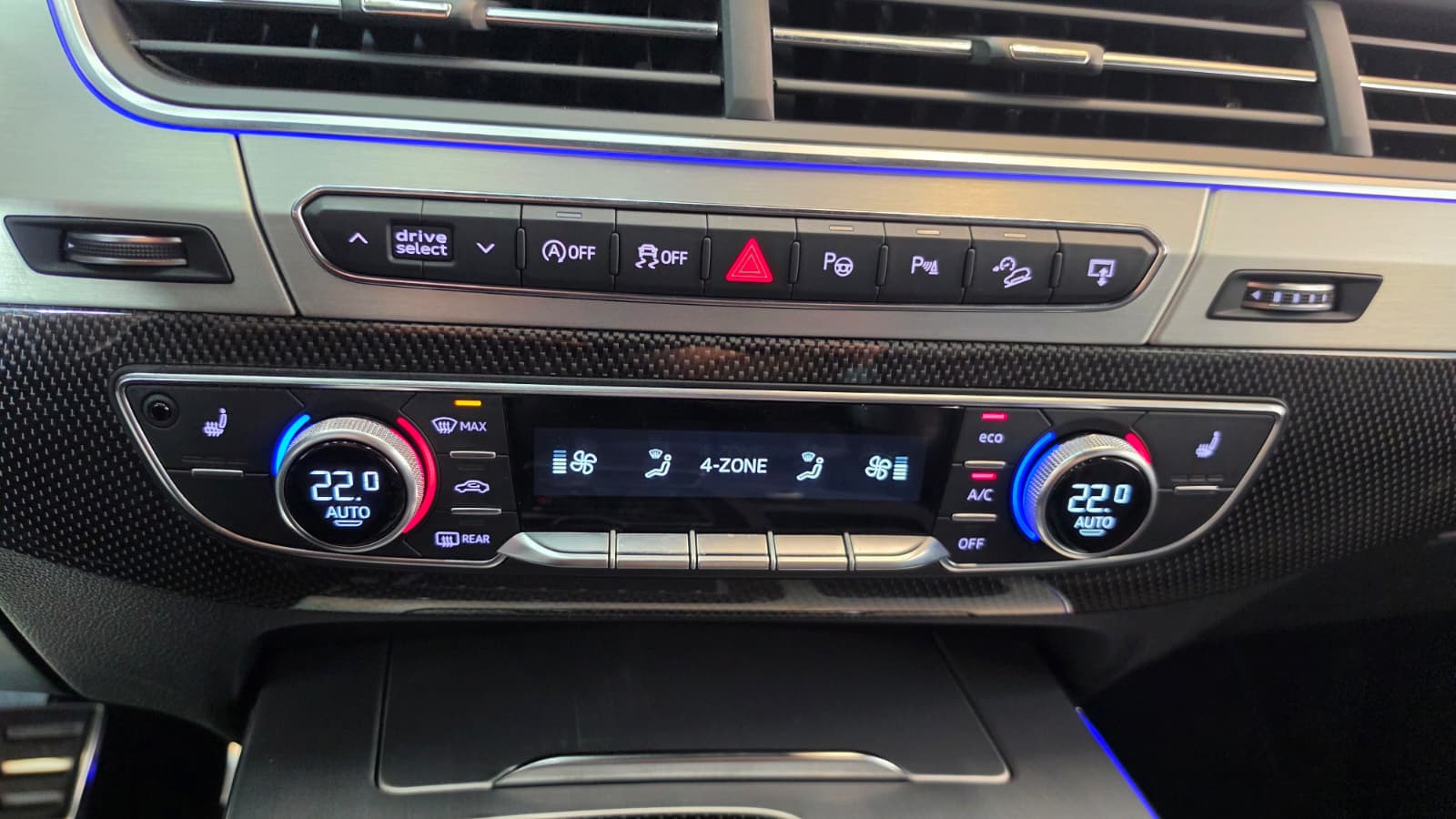 AUDI SQ7 4.0 TDI quattro tiptronic ABT TUNING 520PS UND 970NM Top Zustand, Schweizer Fahrzeug, Frisch ab MFK und Frisch ab Service-image-10