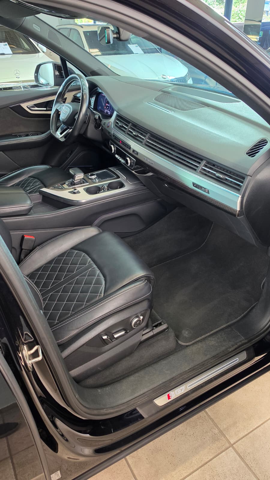 AUDI SQ7 4.0 TDI quattro tiptronic ABT TUNING 520PS UND 970NM Top Zustand, Schweizer Fahrzeug, Frisch ab MFK und Frisch ab Service-image-13