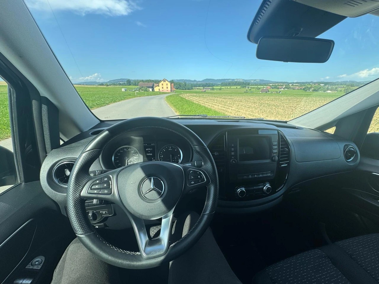 MERCEDES-BENZ Vito 116 CDI Select Tourer 4Matic 9G-Tronic 9 Sitzer-image-9