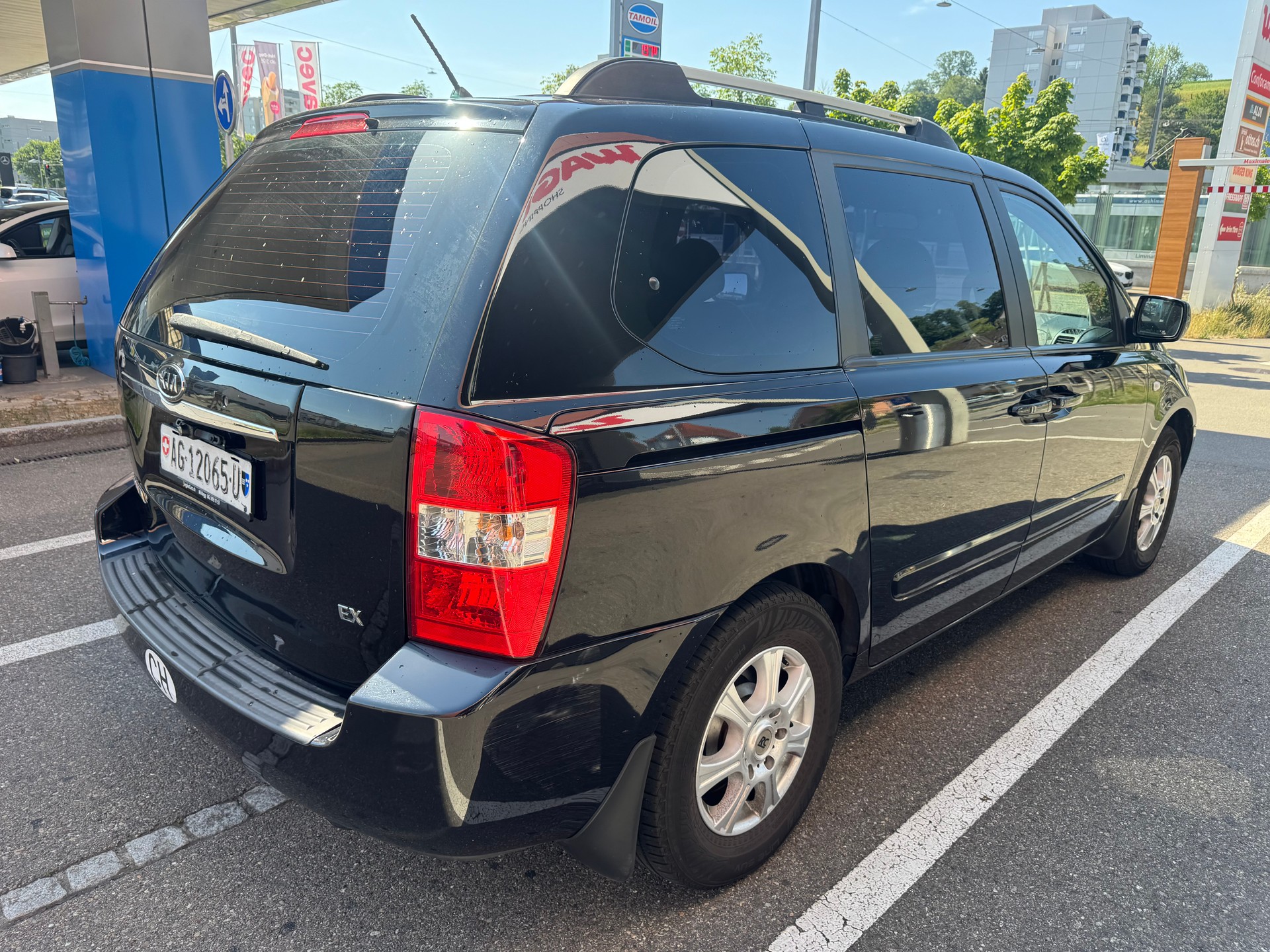 KIA Carnival 2.9 CRDi Style-image-3