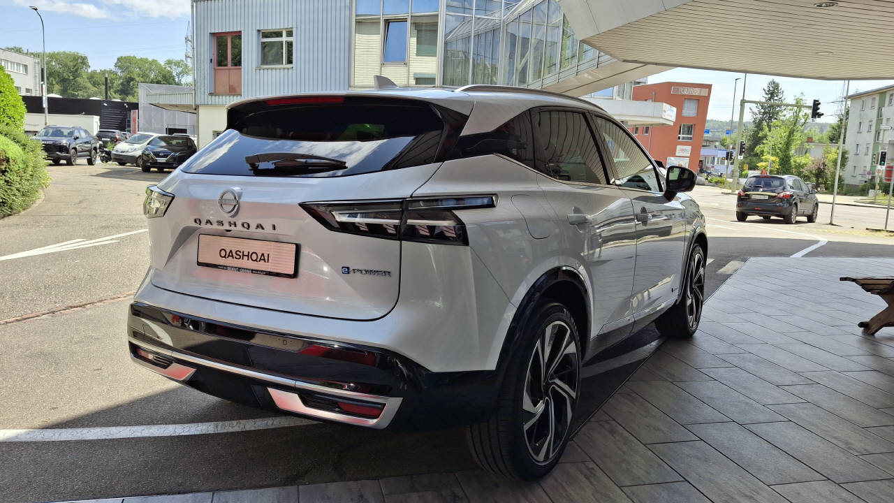 NISSAN Qashqai 1.5 VC-T Tekna+-image-3