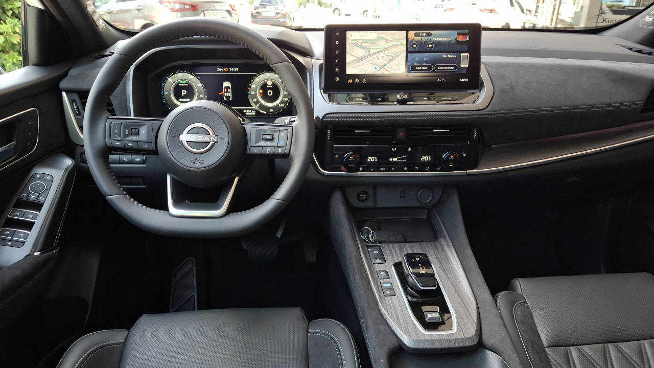 NISSAN Qashqai 1.5 VC-T Tekna+-image-8