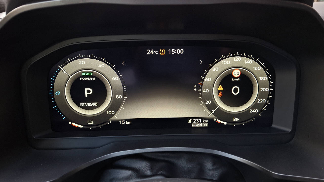 NISSAN Qashqai 1.5 VC-T Tekna+-image-10