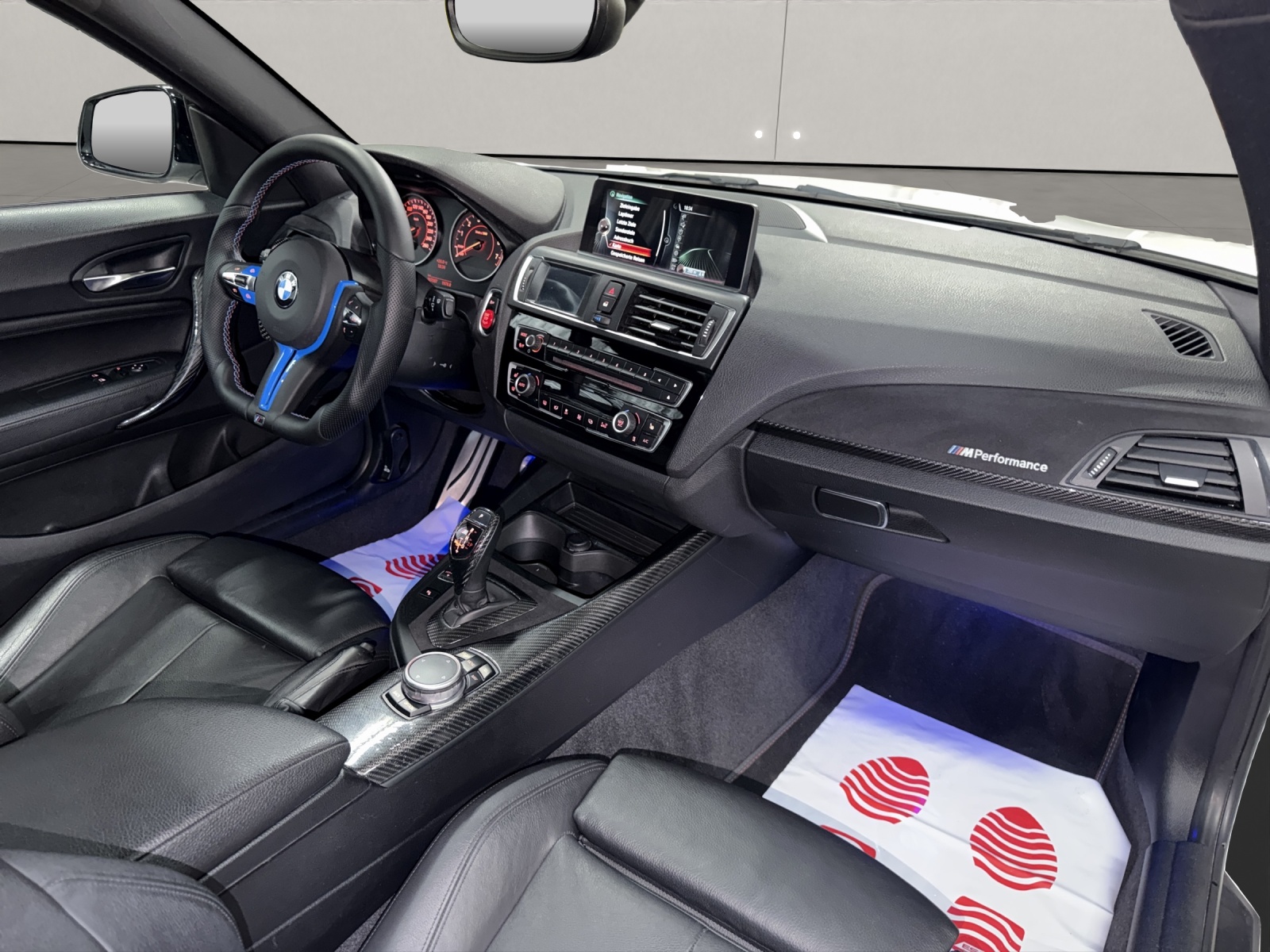 BMW M235i Steptronic / M-Performance-image-12