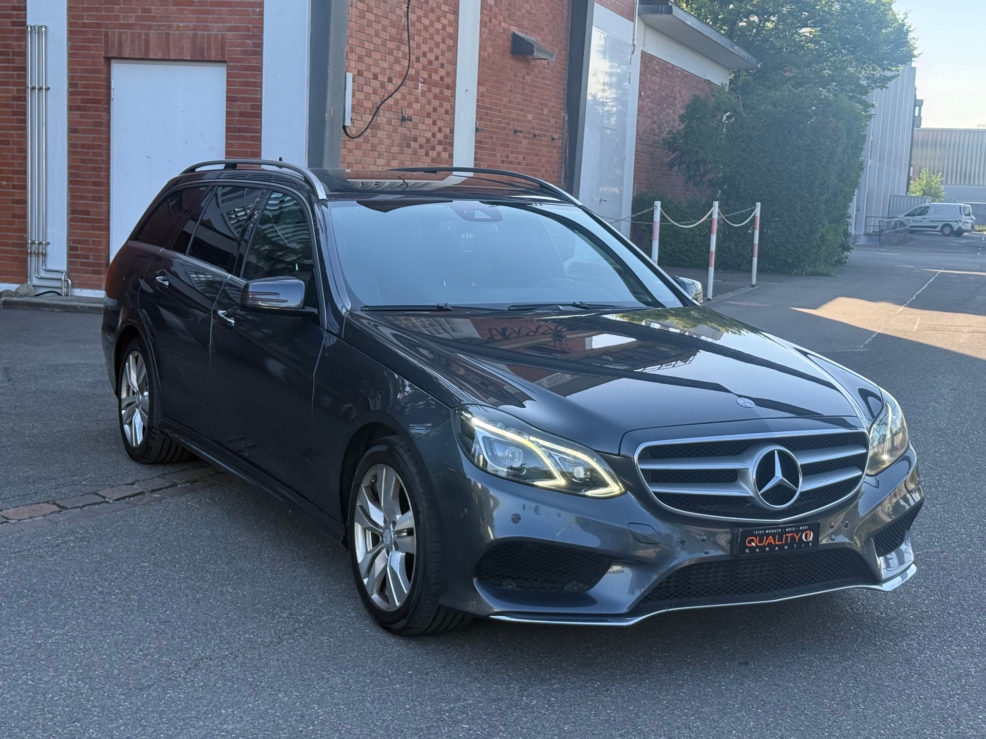 MERCEDES-BENZ E 250 CDI BlueEfficiency 4Matic 7G-Tronic-image-1