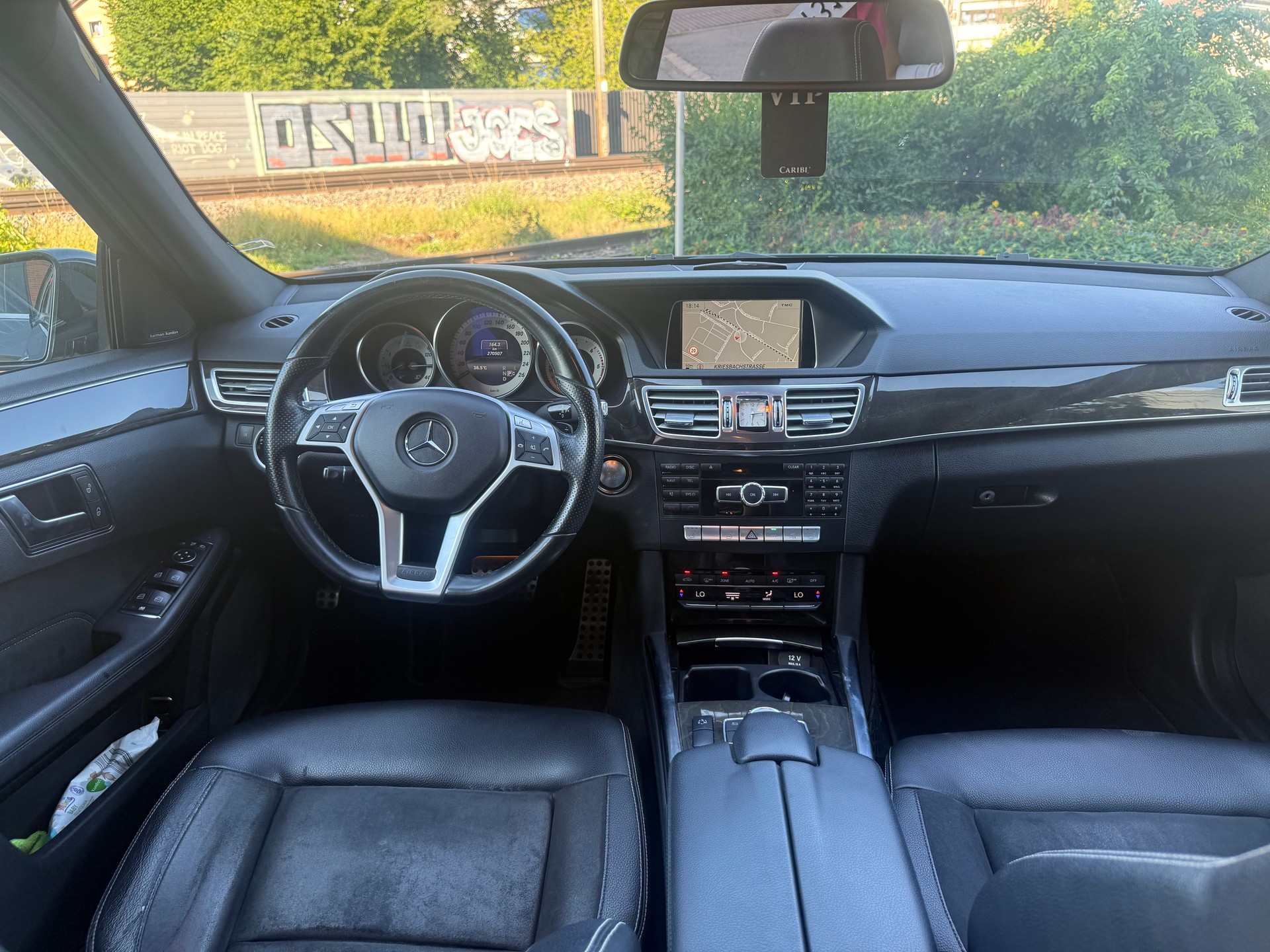 MERCEDES-BENZ E 250 CDI BlueEfficiency 4Matic 7G-Tronic-image-10