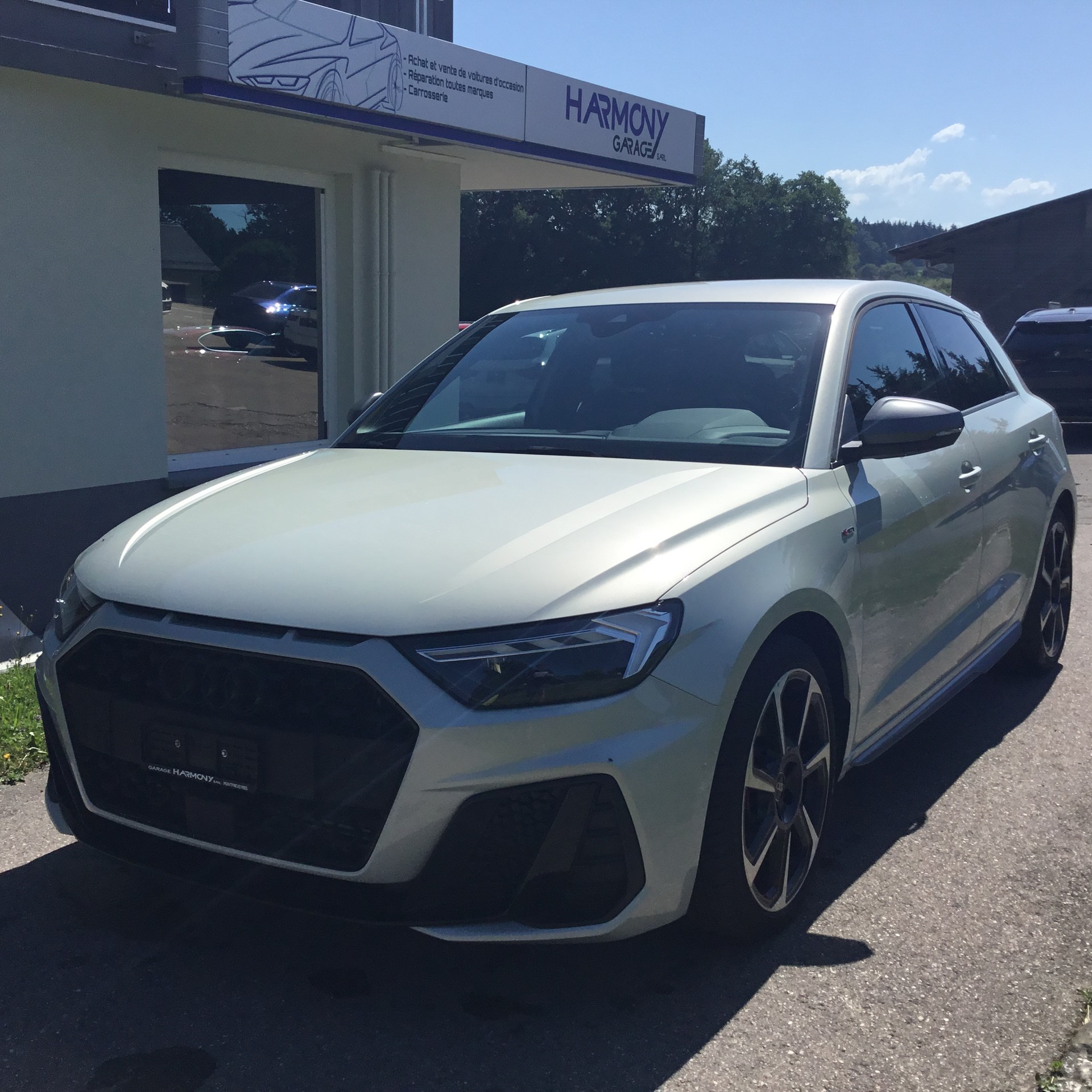 AUDI A1 Sportback 40 TFSI S Line S-tronic-image-1