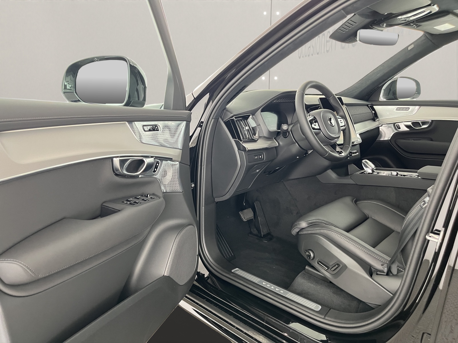 VOLVO XC90 2.0 T8 TE Black Edition eAWD-image-7