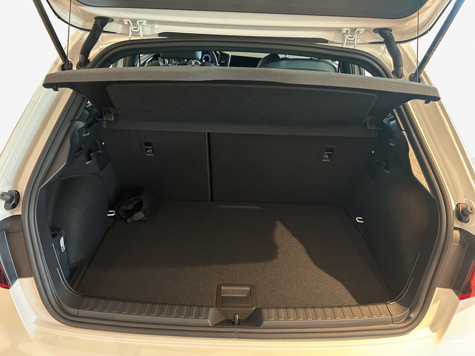 AUDI A1 Sportback 30 TFSI Attraction S-tronic-image-12