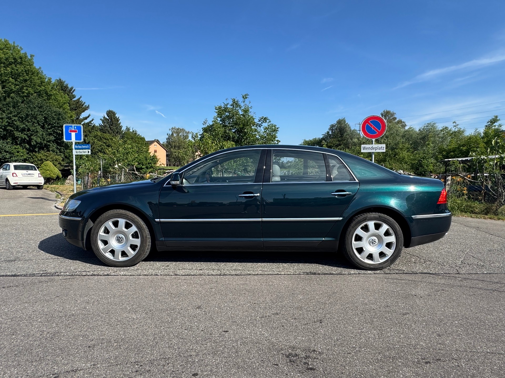 VW Phaeton 6.0 W12 4Motion-image-3