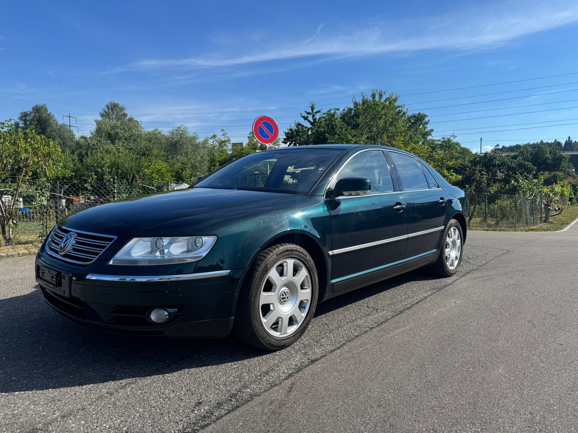 VW Phaeton 6.0 W12 4Motion-image-2