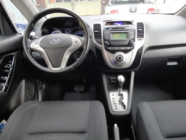 HYUNDAI iX20 1.6 Style Automatic-image-7