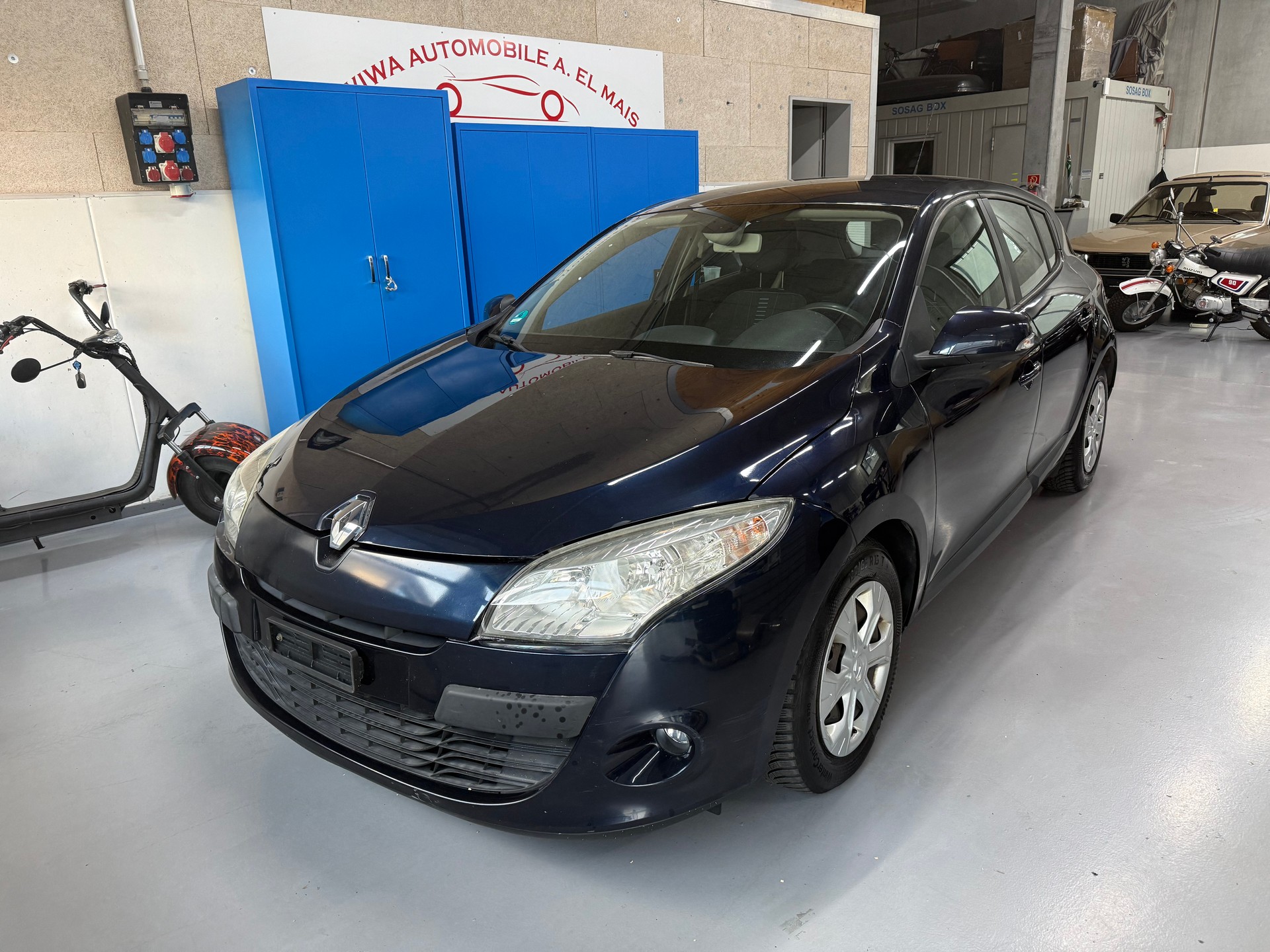 RENAULT Mégane 1.6 16V Expression-image-0