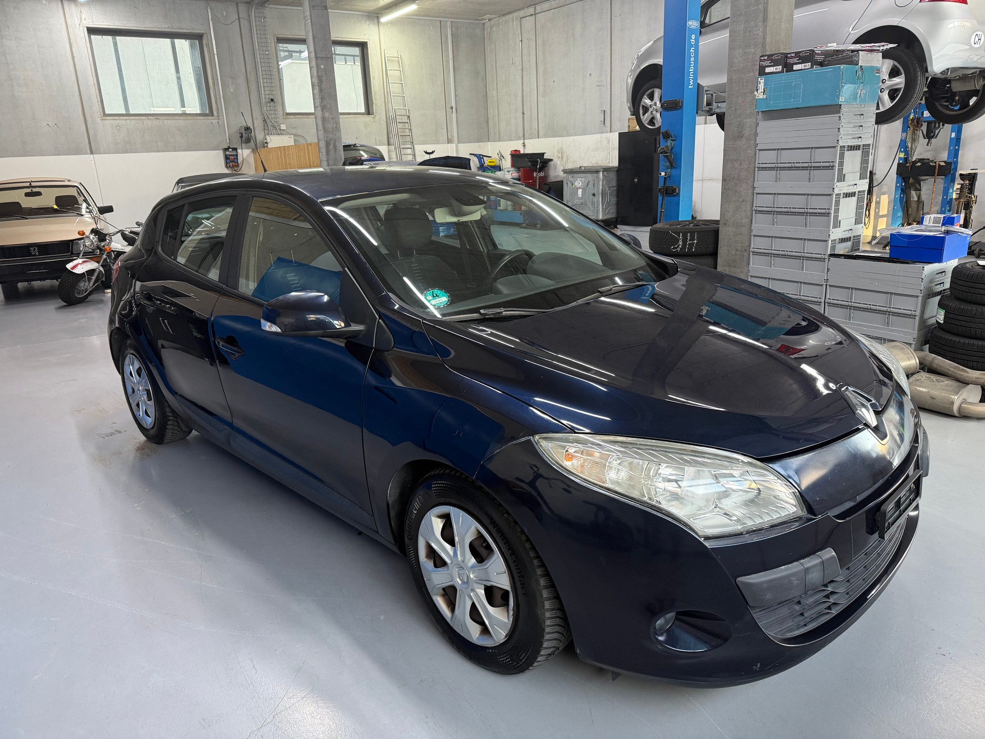 RENAULT Mégane 1.6 16V Expression-image-1