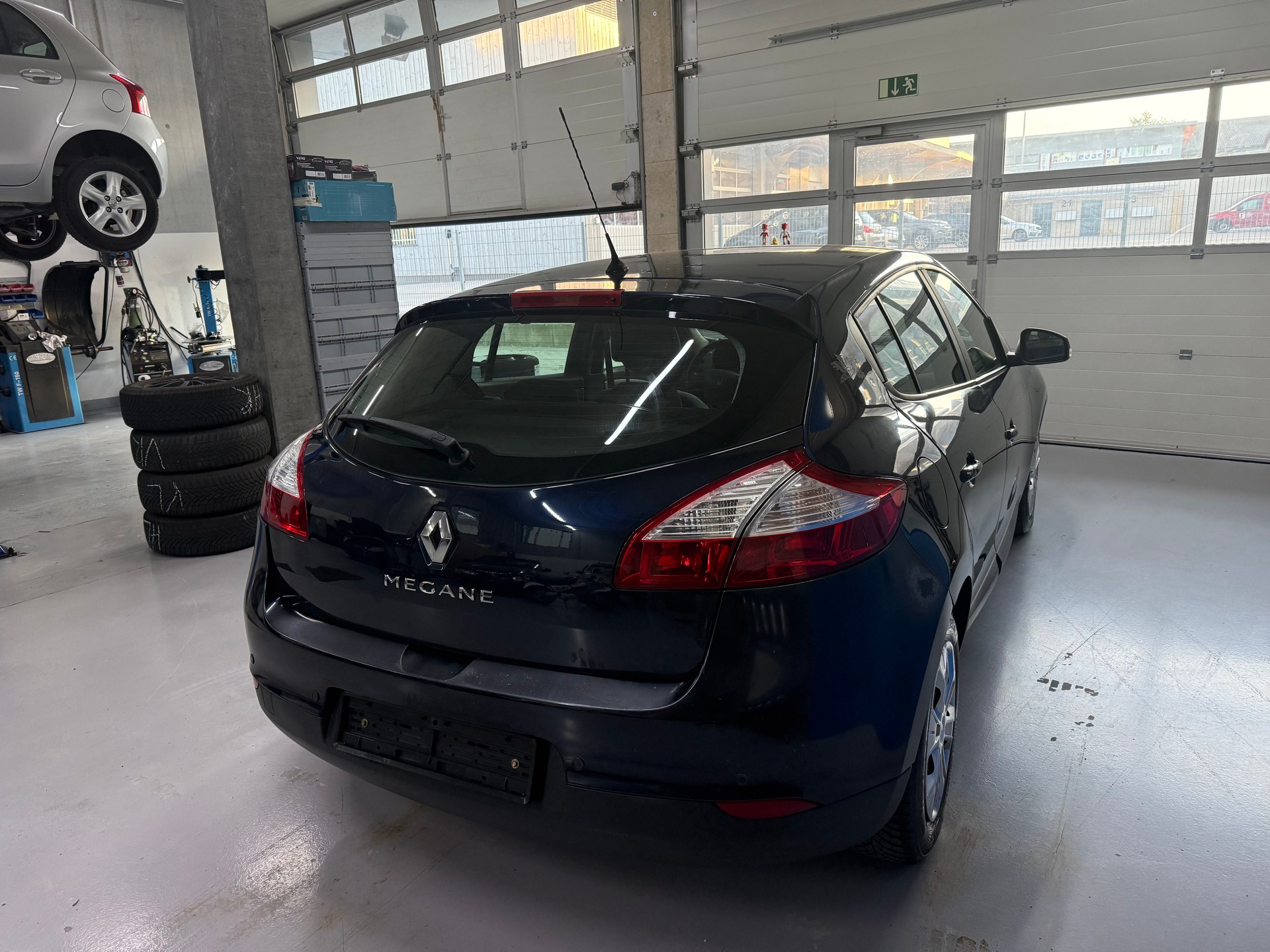 RENAULT Mégane 1.6 16V Expression-image-2