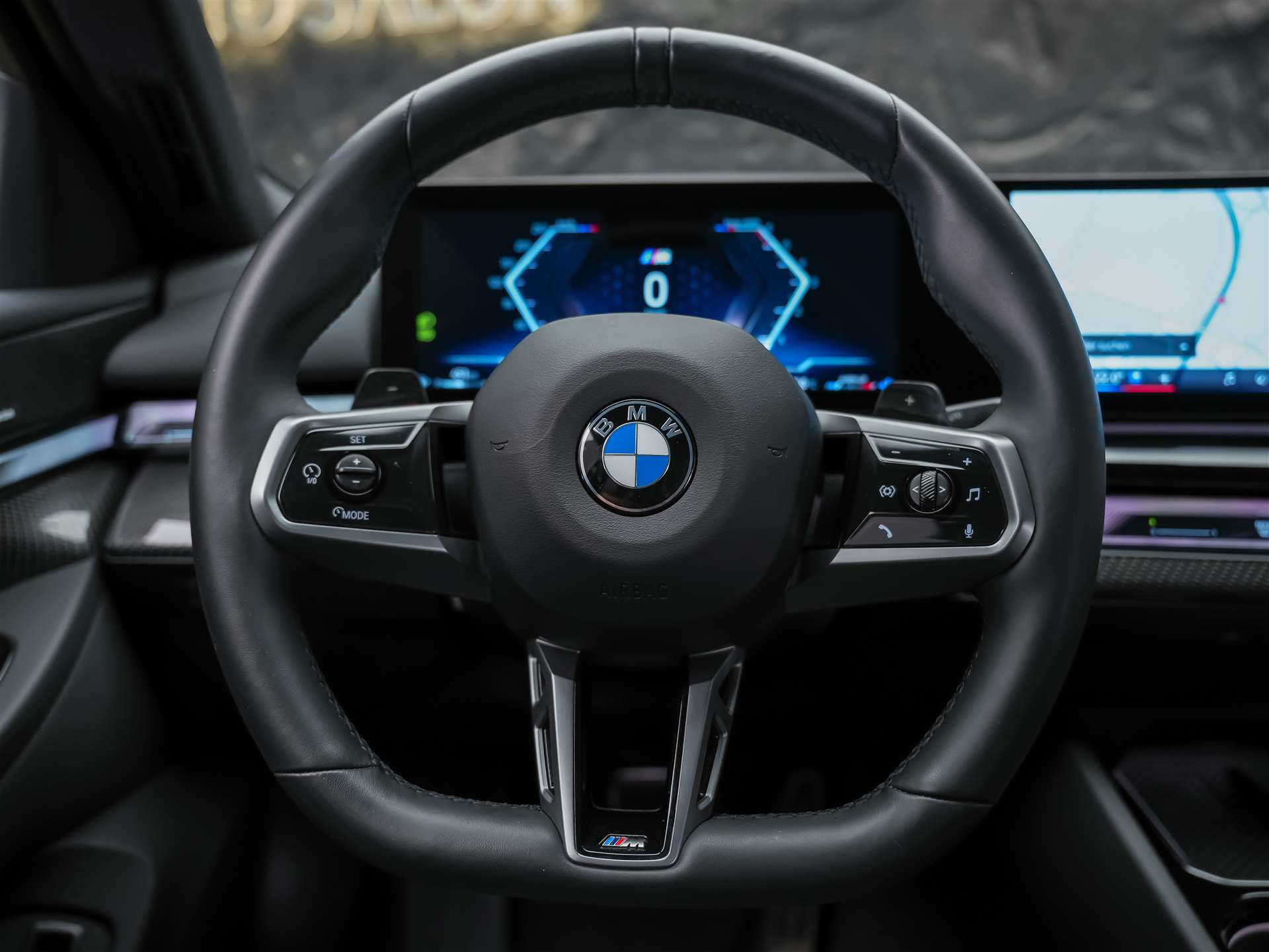 BMW 520d xDrive M Sport Steptronic *Werksgarantie*21" Felgen*Sitzlüftung*Head Up*Harman/Kardon*-image-29