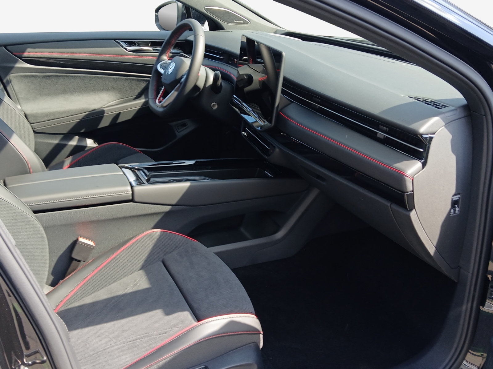 VW ID.7 Tourer GTX 86 kWh GTX 4 Motion-image-13