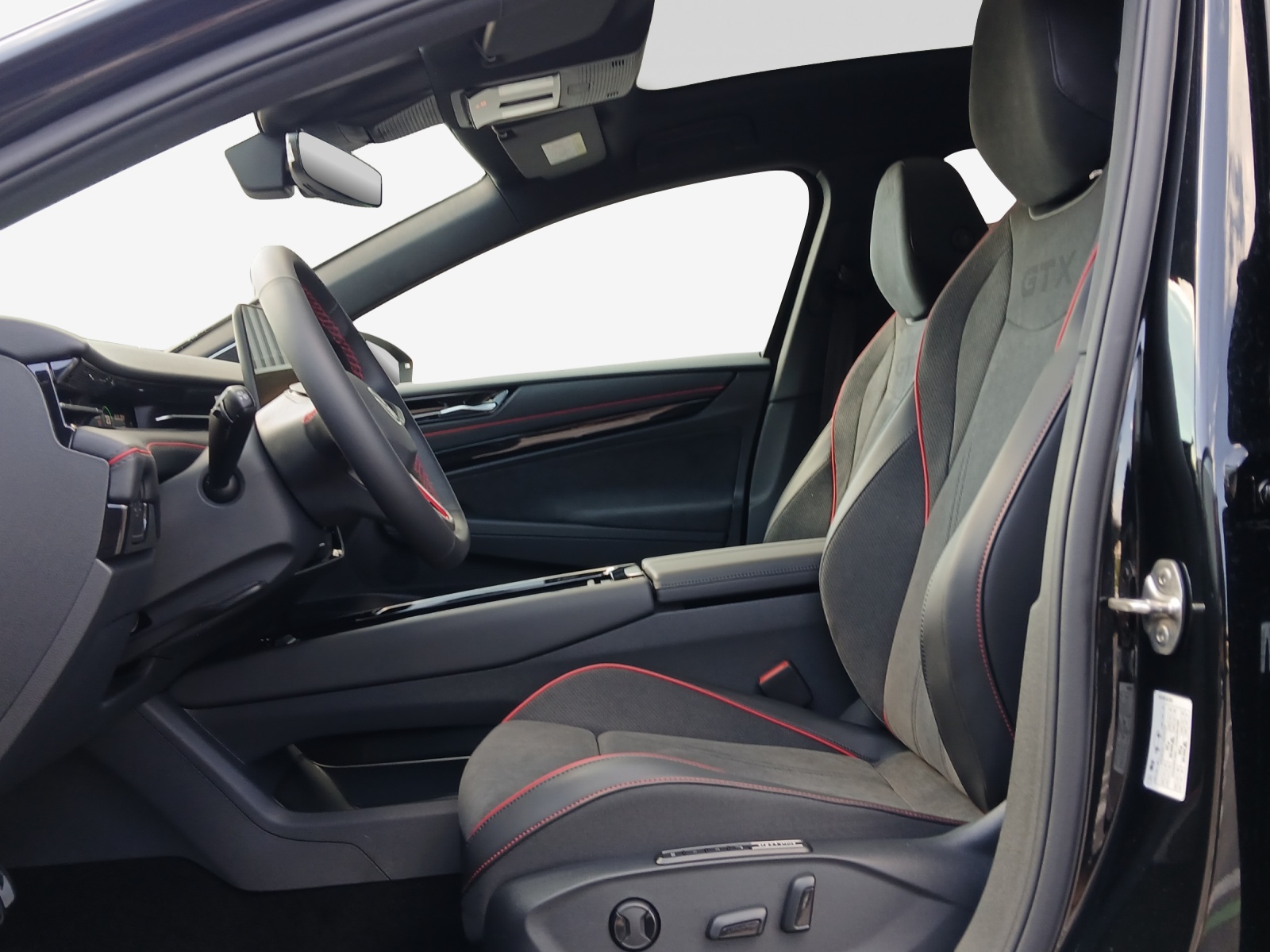 VW ID.7 Tourer GTX 86 kWh GTX 4 Motion-image-7