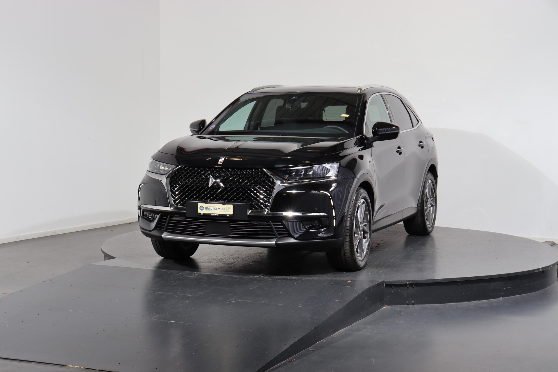DS AUTOMOBILES 7 Crossback 1.6 E-Tense So Chic 4x4-image-0