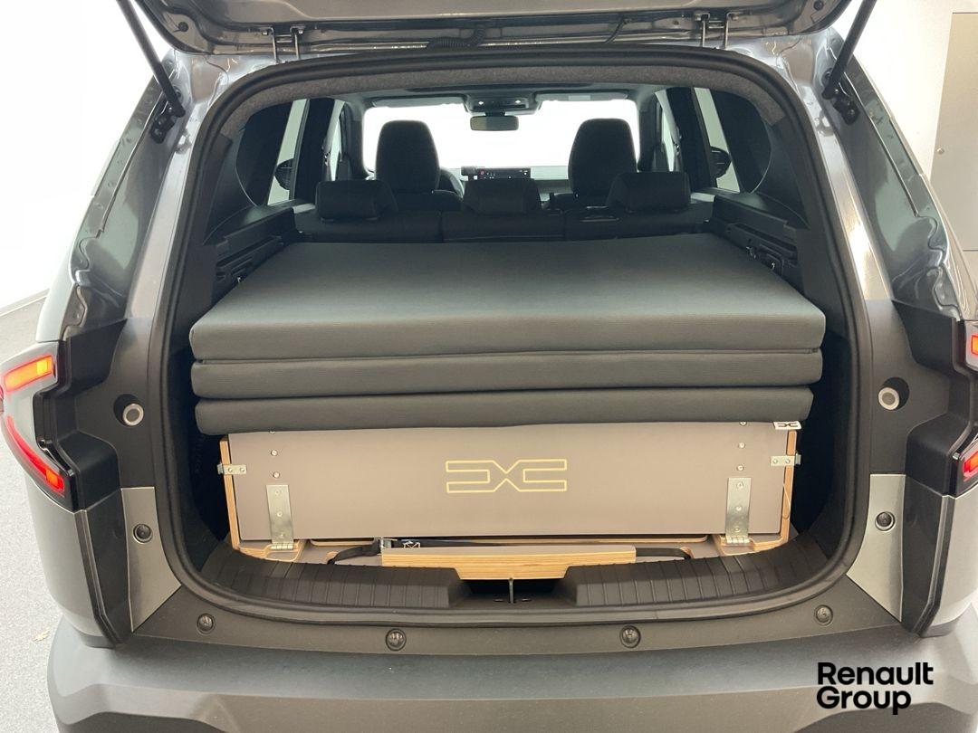 DACIA Bigster TCe 130 48V Extreme 4x4-image-1