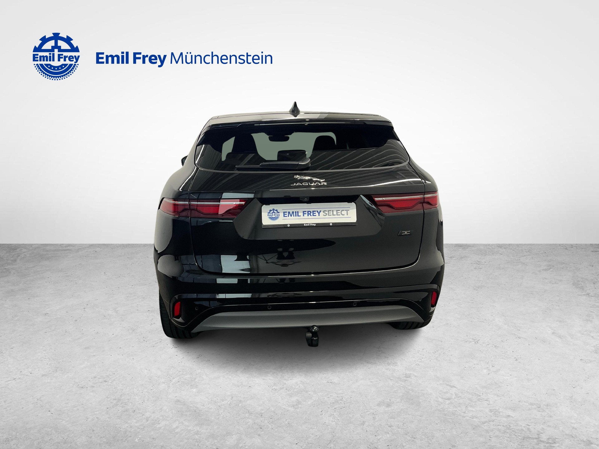 JAGUAR F-Pace 2.0 P400e R-Dynamic HSE 90th Anniversary Ed. AWD-image-3