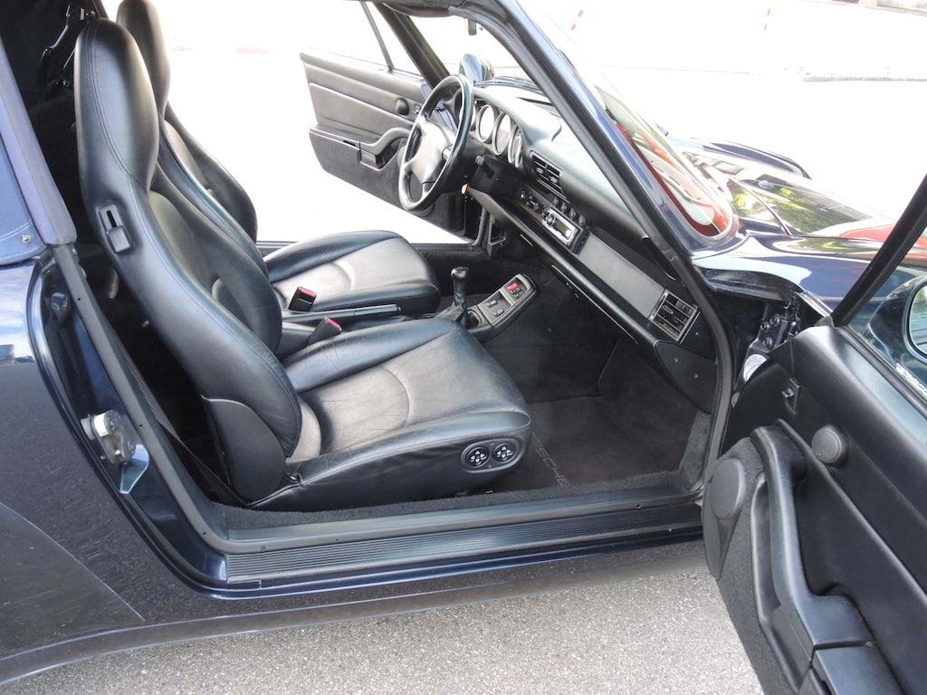 PORSCHE 3.6 Carrera 2-image-4
