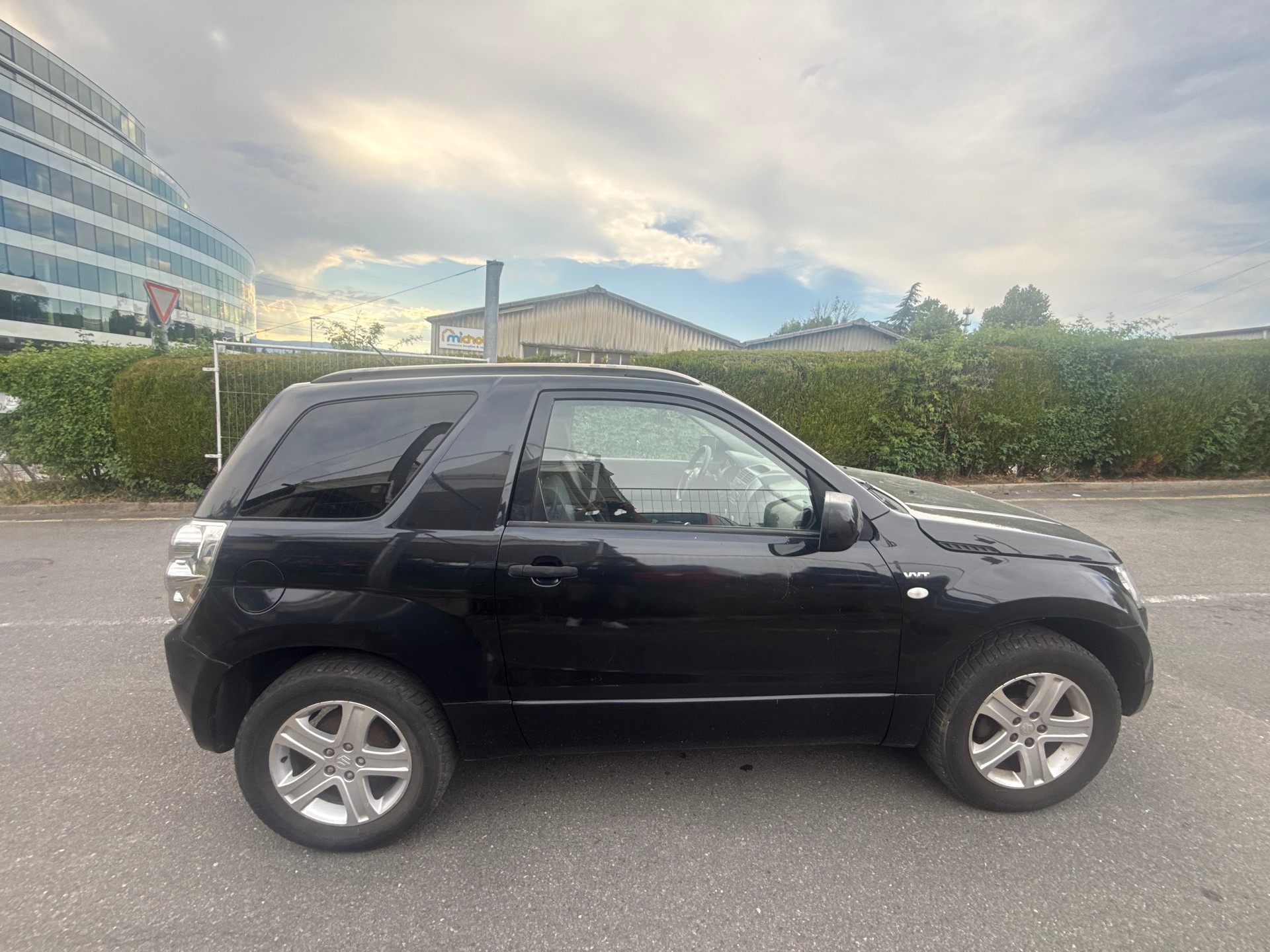 SUZUKI Grand Vitara 1.6 16V GL-image-7