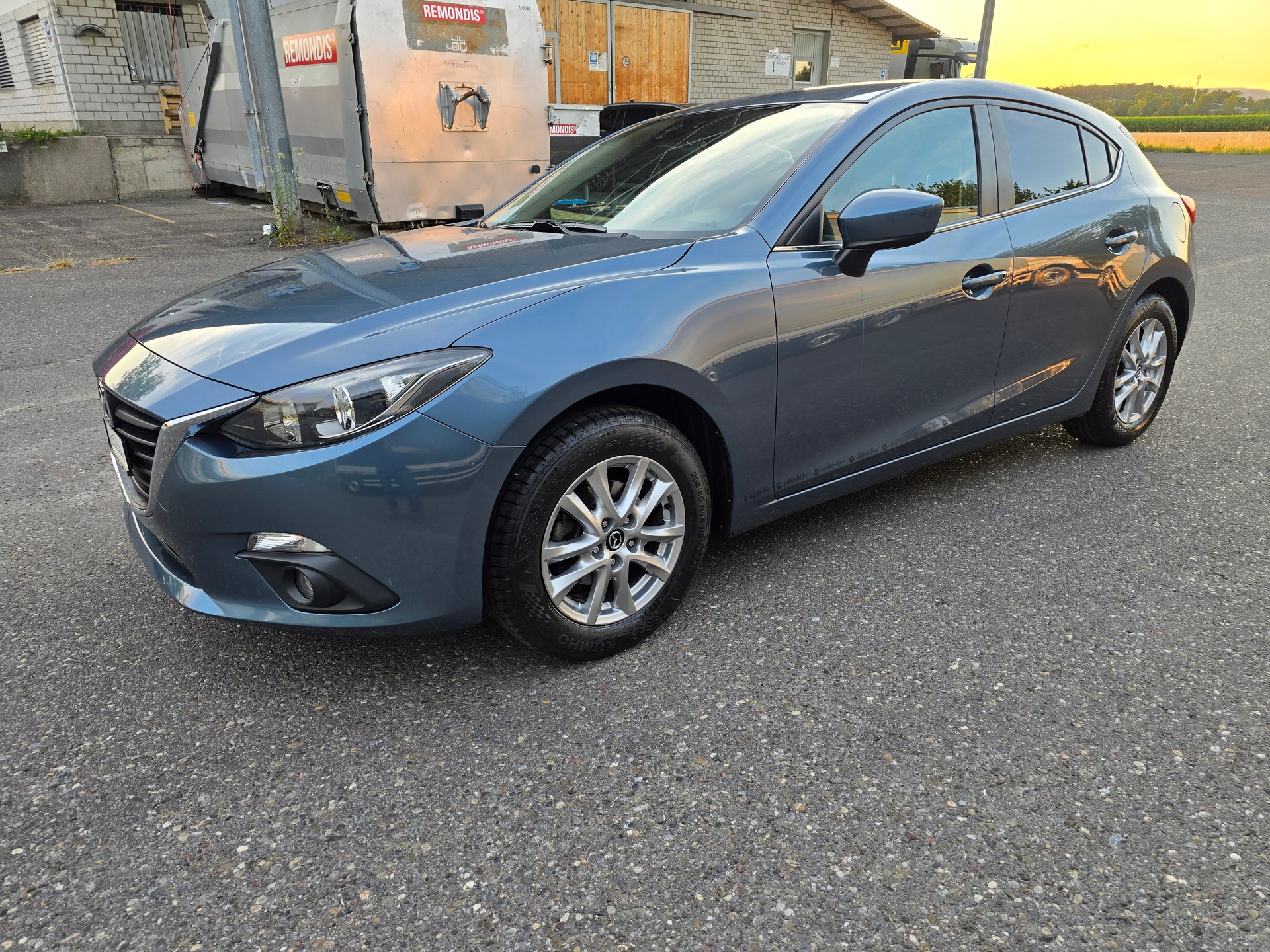 MAZDA 3 SKYACTIV-G 100 Ambition Plus-image-2