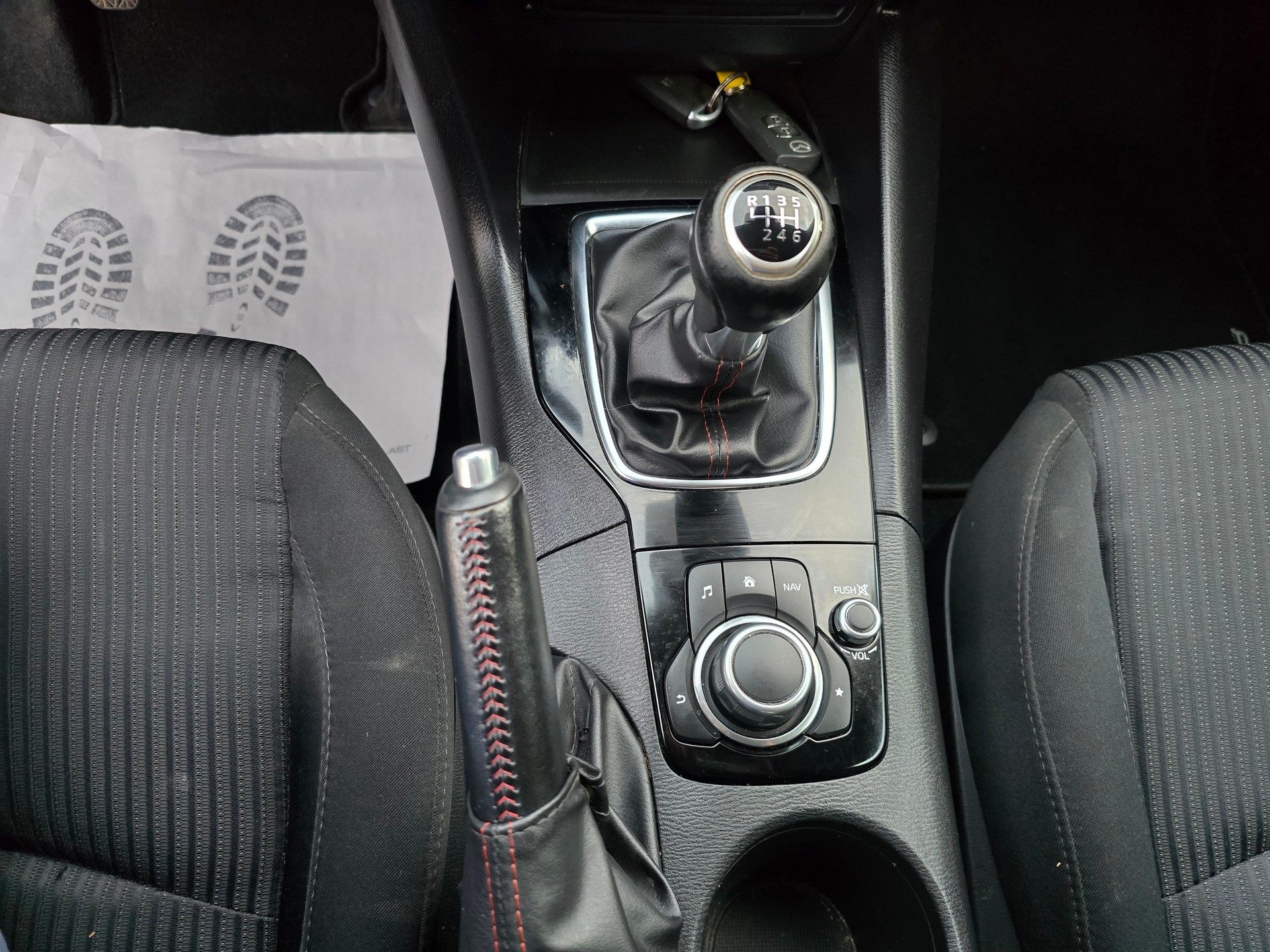 MAZDA 3 SKYACTIV-G 100 Ambition Plus-image-19