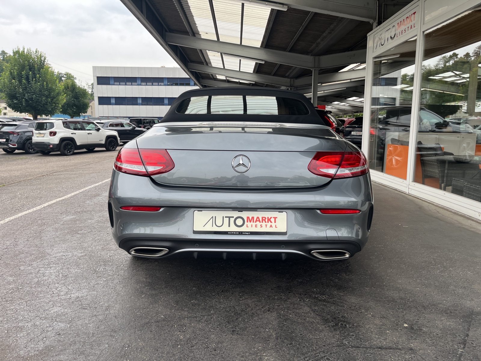 MERCEDES-BENZ C 400 Cabriolet AMG Line 4Matic 9G-Tronig-image-3