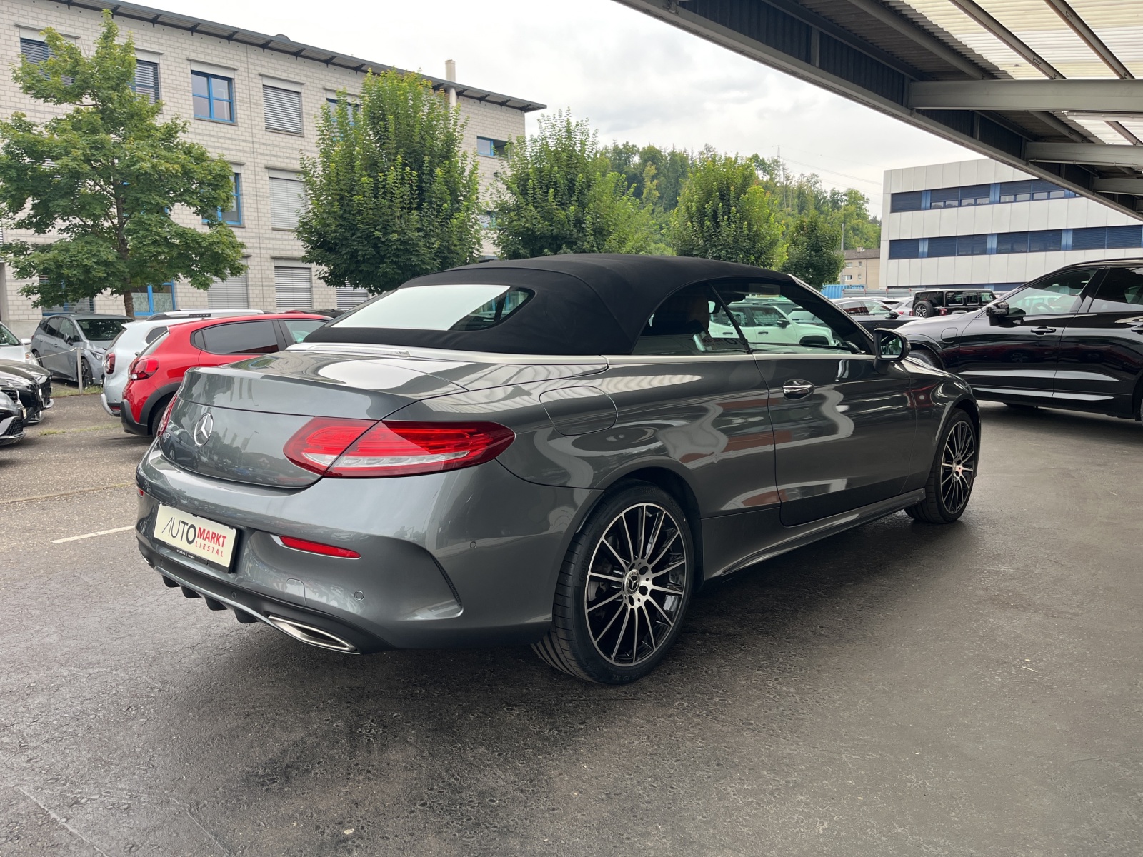 MERCEDES-BENZ C 400 Cabriolet AMG Line 4Matic 9G-Tronig-image-4