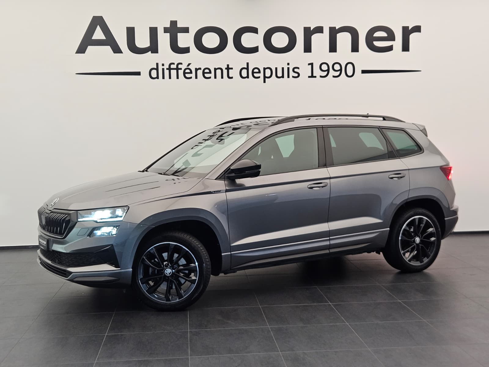 SKODA Karoq 1.5 TSI ACT SportLine DSG-image-0