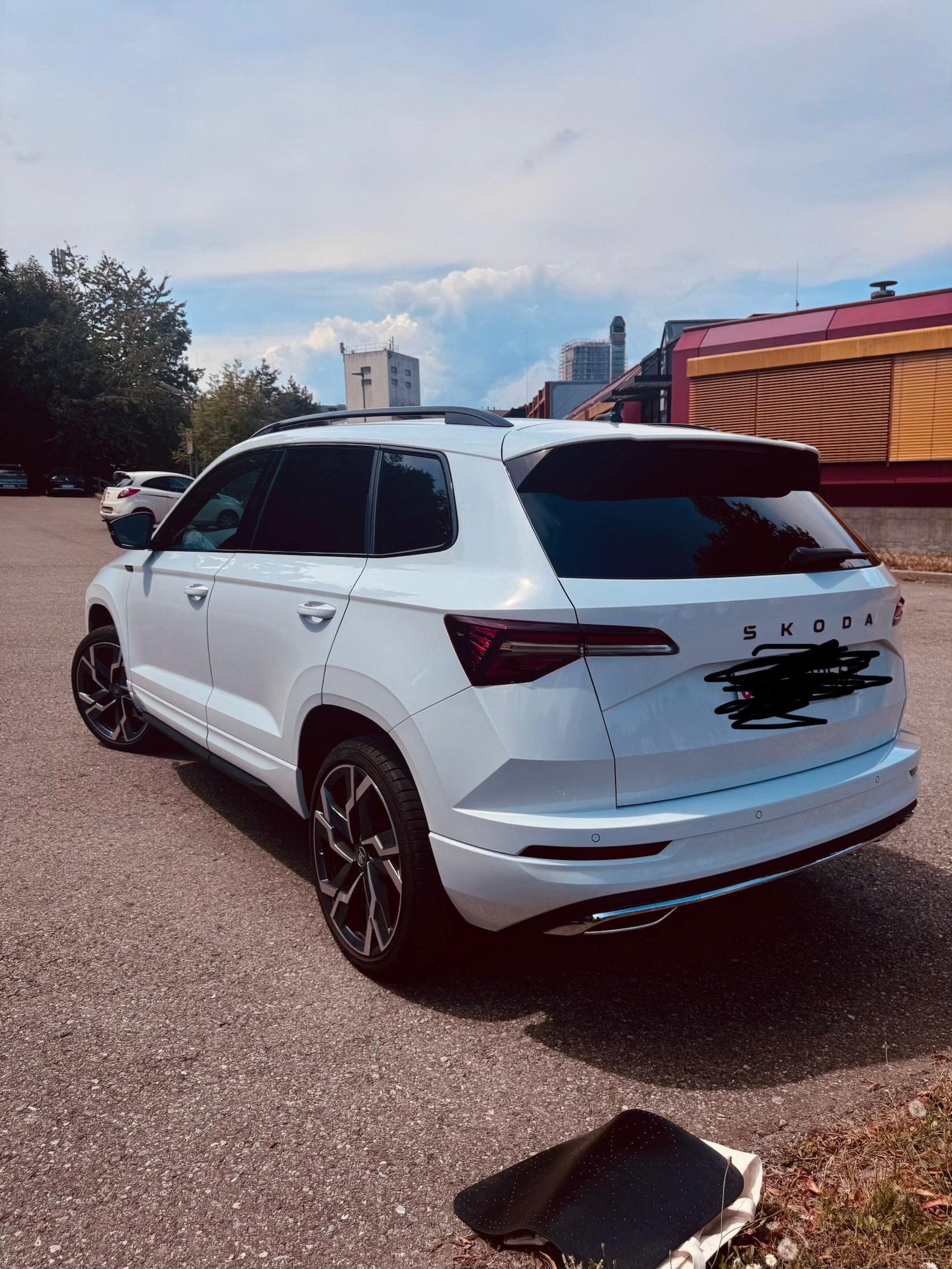 SKODA 1.5 TSI SportLine DSG-image-1