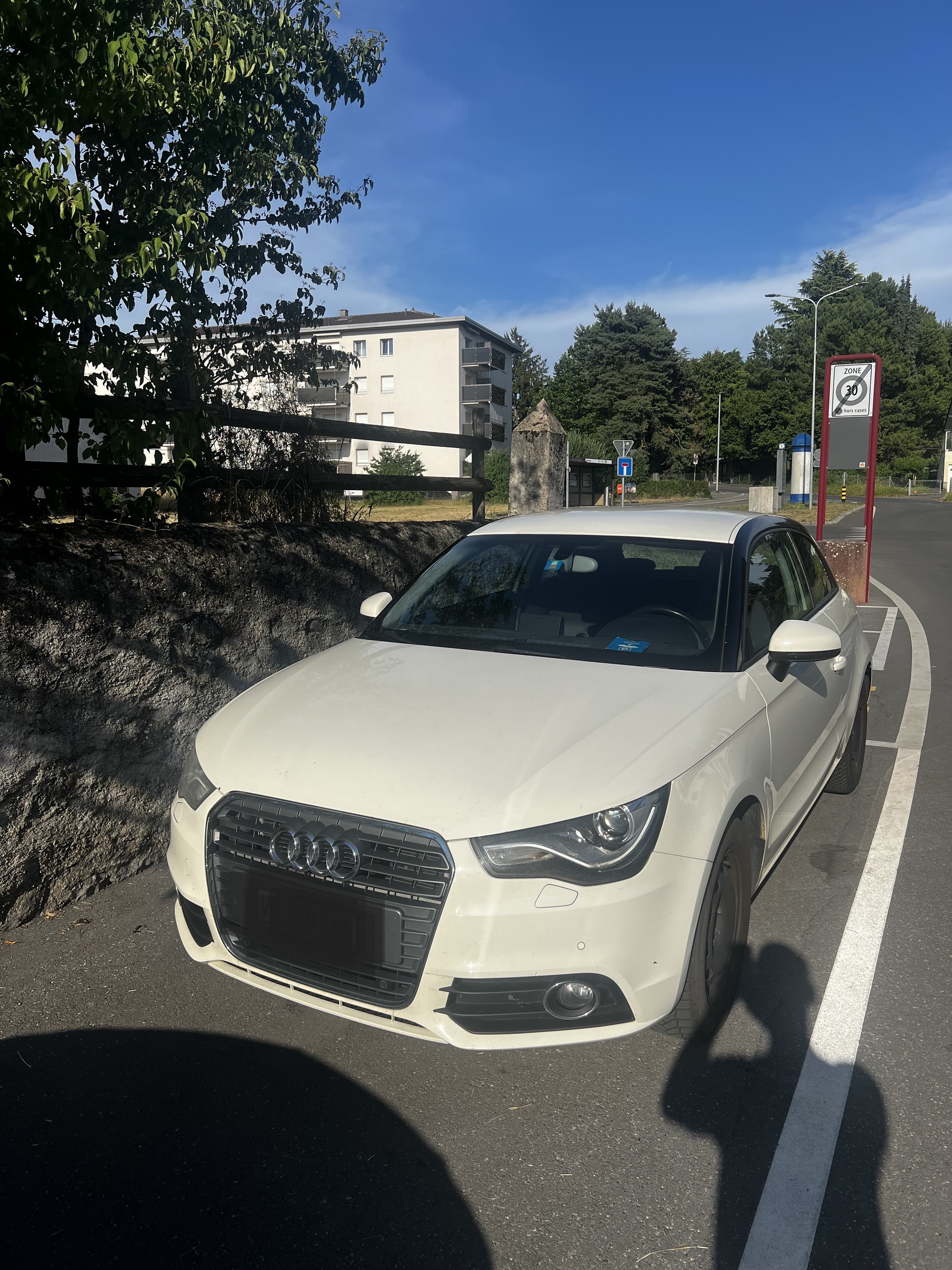 AUDI 1.4 TFSI Attraction-image-0