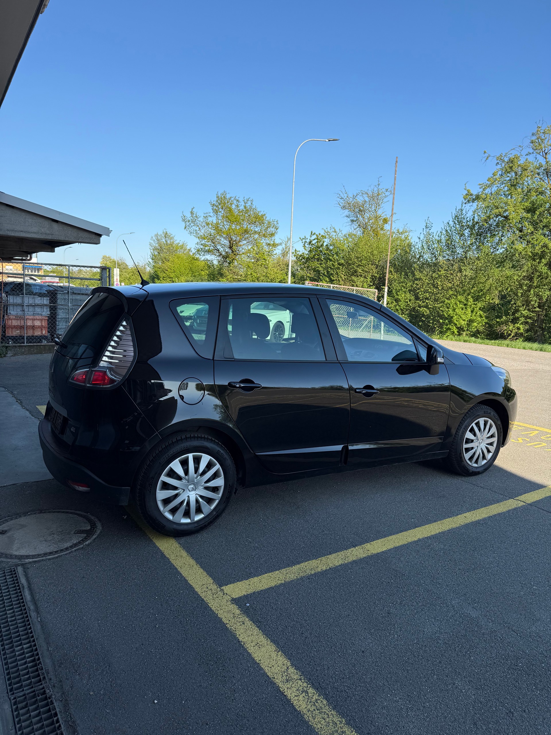 RENAULT Scénic 1.5 dCi Expression-image-5