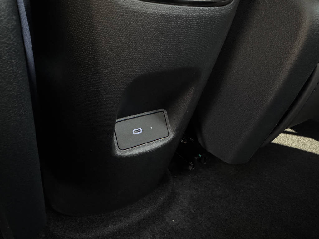 JAC E30X City-image-15