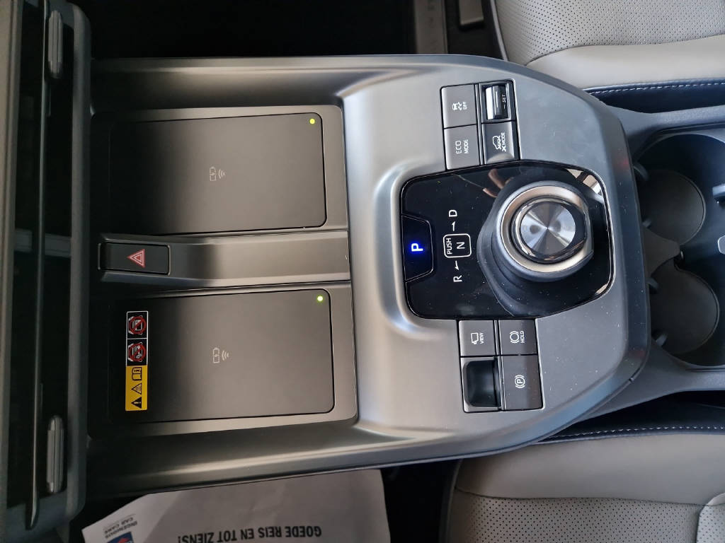 TOYOTA bZ4X Touring Premium AWD 48149/000-image-16