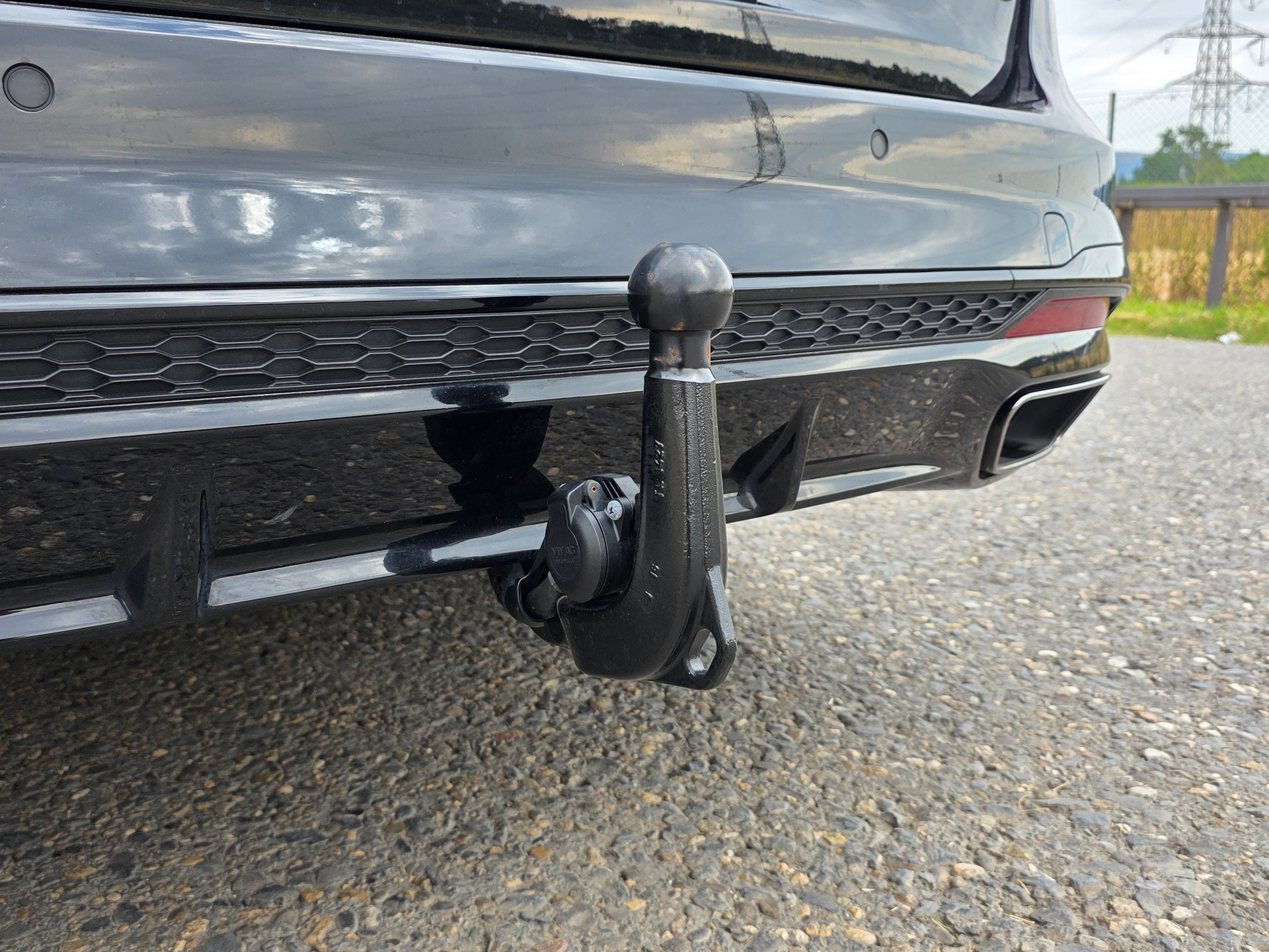 AUDI A4 Avant 40 TFSI S line S-tronic quattro-image-14