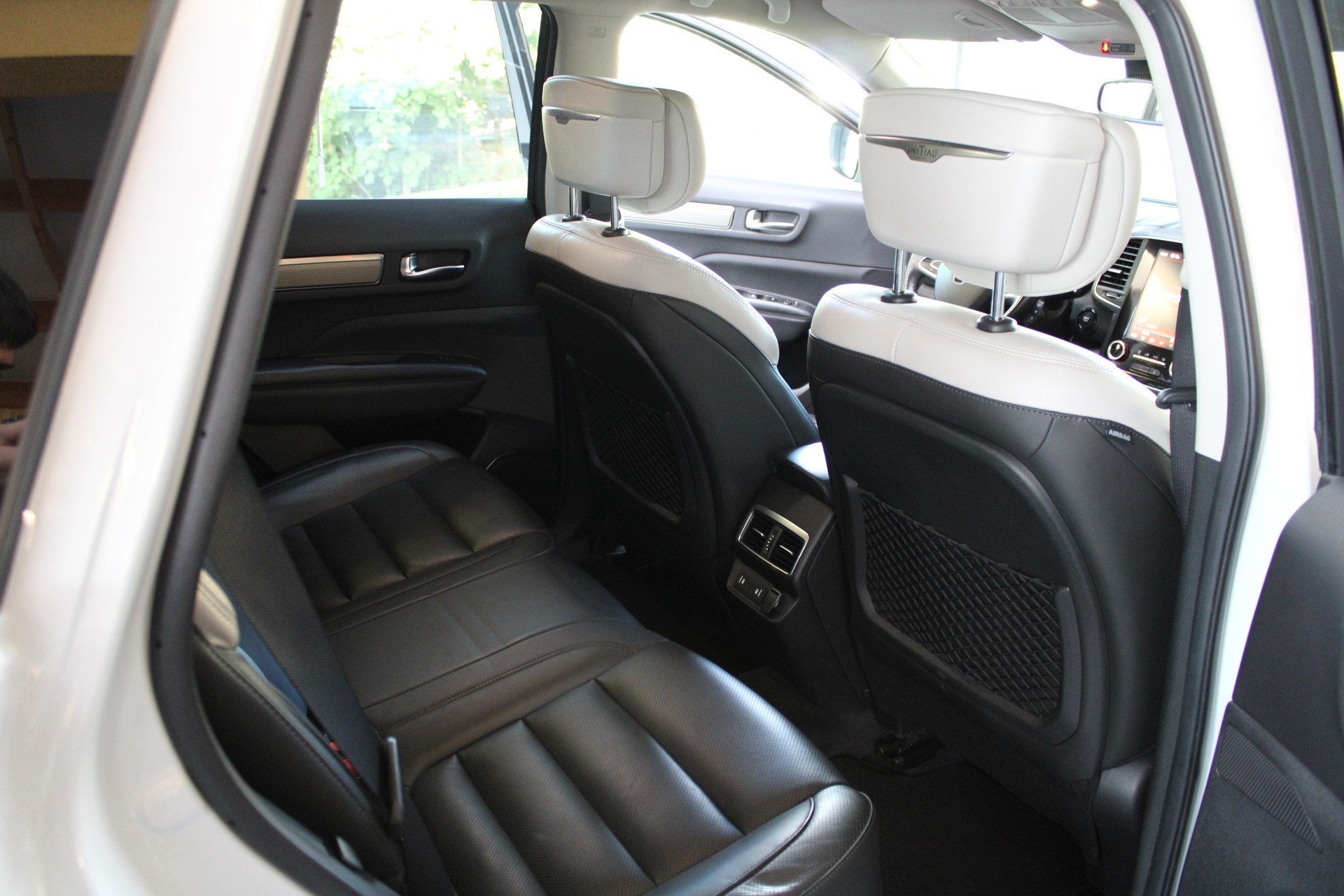 RENAULT Koleos 2.0 dCi Initiale Paris 4x4 Xtronic CVT-image-10